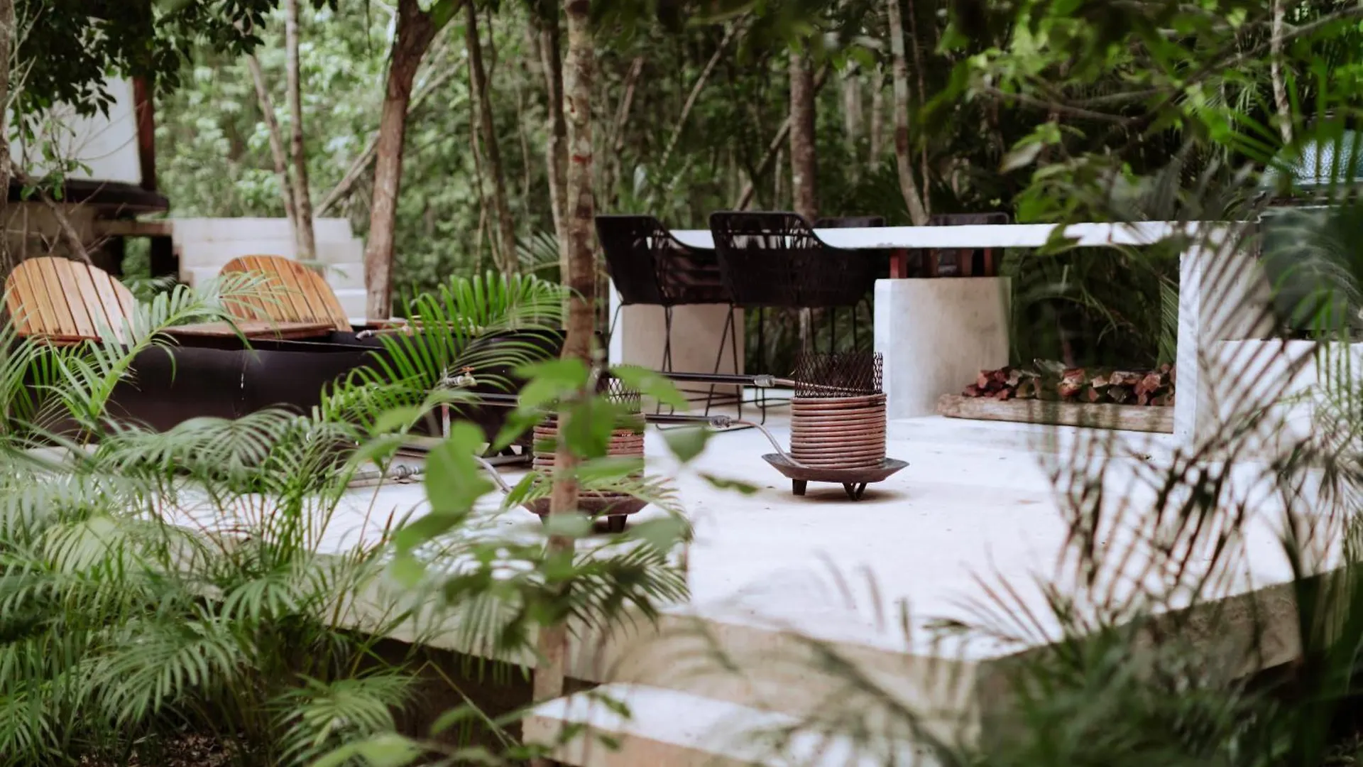 Campsite Glass House Puerto Morelos